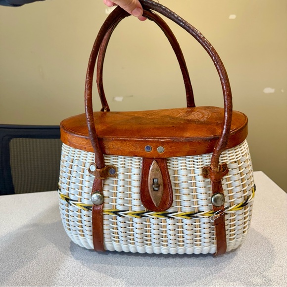 Vintage Travel Woven Wicker White Plastic Handbag Creel Shoulder Bag Antique - Picture 2 of 11